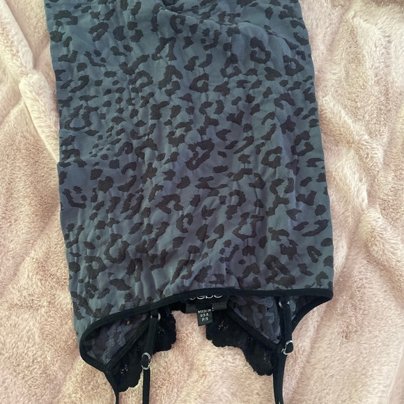 Bebe cami stretch in small - Picture 3 of 3